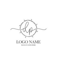 anfängliches dp-schönheitsmonogramm und elegantes logo-design, handschriftlogo der ersten unterschrift, hochzeit, mode, blumen und botanik mit kreativer vorlage. vektor