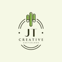 jt Anfangsbuchstabe grüner Kaktus-Logo-Vektor vektor