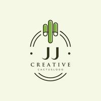jj Anfangsbuchstabe grüner Kaktus-Logo-Vektor vektor