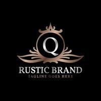 buchstabe q luxuriöses rustikales wappen-logo-abzeichen für schönheitspflege, hochzeitsveranstalter, hotel und hütte vektor