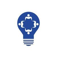 människor i ljus Glödlampa vektor design. företags- företag och industriell kreativ logotyp symbol. brainstorming och lagarbete begrepp.