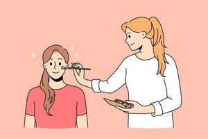 Schönheits- und Make-up-Konzept. Junge lächelnde Künstlerin, die Make-up macht, arbeitet mit der Haut einer Kundin, die sitzt und auf eine perfekte Gesichtsvektorillustration wartet vektor