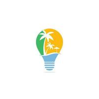 Strandzwiebelform-Konzept-Logo-Design-Vorlage. Sommer-Logo-Designs. tropischer Strand und Palmen-Logo-Design vektor