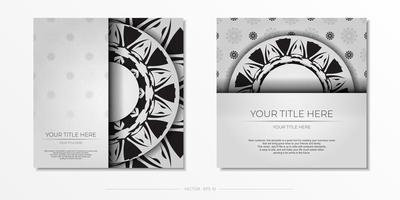 lyxig mall för skriva ut design vykort vit Färg med svart ornament. framställning ett inbjudan med en plats för din text och abstrakt mönster. vektor