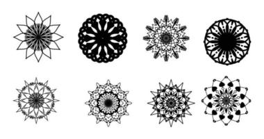 Set Mandala, schwarzes Mandala, luxuriöser dekorativer Mandala-Design-Hintergrund, Mandala-Design, Mandala-Muster-Malbuch-Kunst-Tapeten-Design, Fliesenmuster, Schwarz-Weiß-Mandala, Islam, Arabisch, Indisch vektor