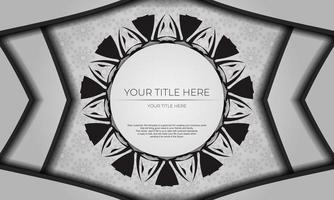 vit mall med ornament och plats för din logotyp. vykort design med grekisk mönster. vektor