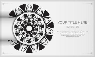 vit baner med ornament och plats under din text. tryckfärdig vykort design med grekisk mönster. vektor