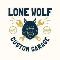 handgezeichneter vintage-stil des wolf-logos, des motorrads und der garage mit individuellem logo-abzeichen vektor