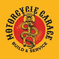 hand dragen årgång stil av kobra logotyp, motorcykel och garage beställnings- logotyp bricka vektor