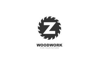 z Logo Sägewerksvektor für Holzbearbeitungsunternehmen. Anfangsbuchstabe Zimmerei Vorlage Vektor Illustration für Ihre Marke.