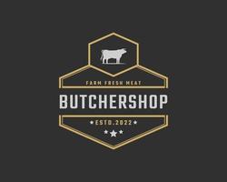 Vintage Retro-Abzeichen Emblem Steak House Bull Silhouette gut für Bauernhof oder Restaurant Logo Design linearen Stil vektor