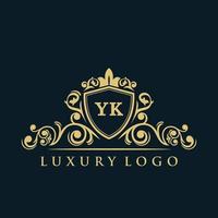 buchstabe yk logo mit luxuriösem goldschild. Eleganz-Logo-Vektorvorlage. vektor