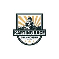 kartrennen embleme logo vektorillustration. Kart Racer mit Helm-Logo-Design-Vorlage vektor