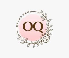 första o Q feminin logotyp. användbar för natur, salong, spa, kosmetisk och skönhet logotyper. platt vektor logotyp design mall element.