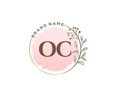 första oc feminin logotyp. användbar för natur, salong, spa, kosmetisk och skönhet logotyper. platt vektor logotyp design mall element.