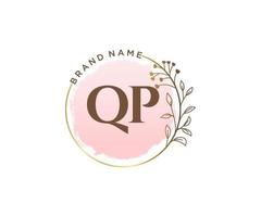 anfängliches qp feminines Logo. verwendbar für Natur-, Salon-, Spa-, Kosmetik- und Schönheitslogos. flaches Vektor-Logo-Design-Vorlagenelement. vektor
