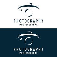 fotografie kamera logo, objektiv kameraverschluss, digital, linie, professionell, elegant und modern. Logo kann für Studio, Fotografie und Unternehmen verwendet werden. Verwenden von Bearbeitungsvorlagen für Vektorillustrationen. vektor