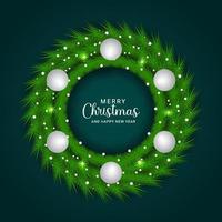 weihnachtskranz design grünes blatt mit weißen kugeln kranz design vektor
