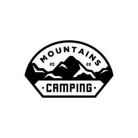 berg retro bricka logotyp. natur utomhus- hipster märka ikon design. camping logotyp vektor