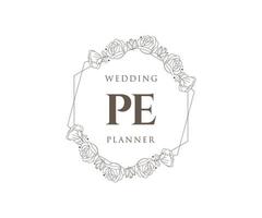 pe initialen brief hochzeitsmonogramm logos sammlung, handgezeichnete moderne minimalistische und florale vorlagen für einladungskarten, save the date, elegante identität für restaurant, boutique, café im vektor