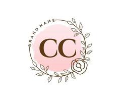 första cc feminin logotyp. användbar för natur, salong, spa, kosmetisk och skönhet logotyper. platt vektor logotyp design mall element.