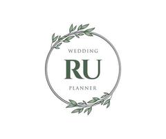 ru initialen brief hochzeitsmonogramm logos sammlung, handgezeichnete moderne minimalistische und florale vorlagen für einladungskarten, save the date, elegante identität für restaurant, boutique, café im vektor