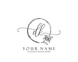 anfängliches dk-schönheitsmonogramm und elegantes logo-design, handschriftliches logo der ersten unterschrift, hochzeit, mode, blumen und botanik mit kreativer vorlage. vektor