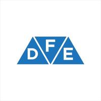 fde-Dreiecksform-Logo-Design auf weißem Hintergrund. fde kreatives Initialen-Buchstaben-Logo-Konzept. vektor