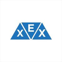 Exx-Dreiecksform-Logo-Design auf weißem Hintergrund. exx kreatives Initialen-Brief-Logo-Konzept. vektor