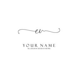 anfängliches ev-schönheitsmonogramm und elegantes logo-design, handschriftliches logo der ersten unterschrift, hochzeit, mode, blumen und botanik mit kreativer vorlage. vektor