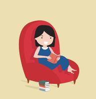 kleines Mädchen, das das Buch liest, das auf Sofa sitzt vektor