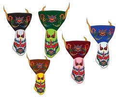 geistermaskenvektormasken, tragestöcke, zwei, auf weißem hintergrund beim ghosh mash festival, khon kaen eye festival vektor