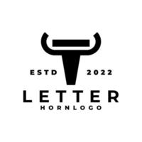 brev t med horn logotyp. brev med tjur horn logotyp vektor mall.