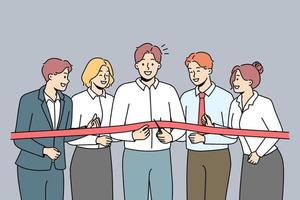 upphetsad företag team skära band öppen kontor eller företag tillsammans. leende affärsmän på ny arbetsplats öppning. framgångsrik Start. vektor illustration.