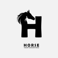 buchstabe h mit pferdekopf über dem logo-symbol. vektor