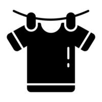 ein hemd, das an einer schnur hängt, konzept von hygiene und reinigung vektor