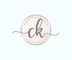 första ck feminin logotyp. användbar för natur, salong, spa, kosmetisk och skönhet logotyper. platt vektor logotyp design mall element.