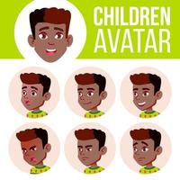 Junge Avatar Set Kindervektor. Schwarz. Afroamerikaner. Grundschule. Emotionen begegnen. Grundschule, Kind Schüler. Leben, emotional. Cartoon-Kopf-Illustration vektor