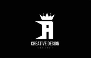 en alfabet brev logotyp ikon design med kung krona. kreativ mall för företag och företag vektor