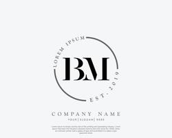 första bm feminin logotyp skönhet monogram och elegant logotyp design, handstil logotyp av första signatur, bröllop, mode, blommig och botanisk med kreativ mall vektor