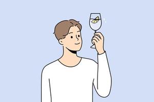 leende ung man med glas av vatten rekommendera friska livsstil. Lycklig kille känna törstig håll i händer aqua med citron- för hydrering. vektor illustration.
