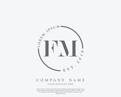 första fm feminin logotyp skönhet monogram och elegant logotyp design, handstil logotyp av första signatur, bröllop, mode, blommig och botanisk med kreativ mall vektor