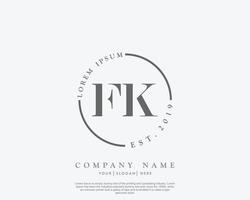 anfängliches feminines fk-logo, schönheitsmonogramm und elegantes logo-design, handschriftlogo der ersten unterschrift, hochzeit, mode, blumen und botanisch mit kreativer vorlage vektor