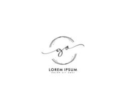 Initial Go Feminines Logo Beauty Monogramm und elegantes Logo-Design, Handschrift-Logo der Erstunterschrift, Hochzeit, Mode, Blumen und Pflanzen mit kreativer Vorlage vektor