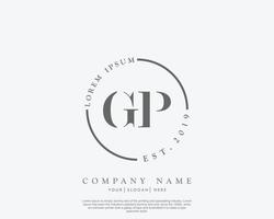 ursprüngliches gp-feminines logo-schönheitsmonogramm und elegantes logo-design, handschriftlogo der ersten unterschrift, hochzeit, mode, blumen und botanik mit kreativer vorlage vektor