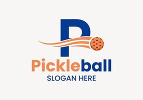 brev p pickleball logotyp begrepp med rör på sig pickleball symbol. ättikslag boll logotyp vektor mall