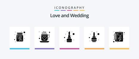 Hochzeit Glyphe 5 Icon Pack inklusive Liebe. Buchen. Kosmetika. Polieren. Nagel. kreatives Symboldesign vektor