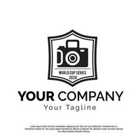 fotografie kamera logo, objektiv kameraverschluss, digital, linie, professionell, elegant und modern. Logo kann für Studio, Fotografie und andere Unternehmen verwendet werden. kostenloser Vektor