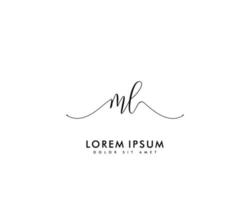 Initial ml feminines Logo Schönheitsmonogramm und elegantes Logo-Design, Handschrift-Logo der Erstunterschrift, Hochzeit, Mode, Blumen und Pflanzen mit kreativer Vorlage vektor