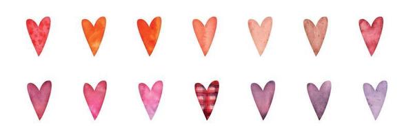 aquarell handgezeichneter satz von objekten, strukturierte rote, rosa und lila herzen zum valentinstag. isoliert auf weißem Hintergrund. design für papier, liebe, grußkarten, textilien, druck, tapeten, hochzeit vektor